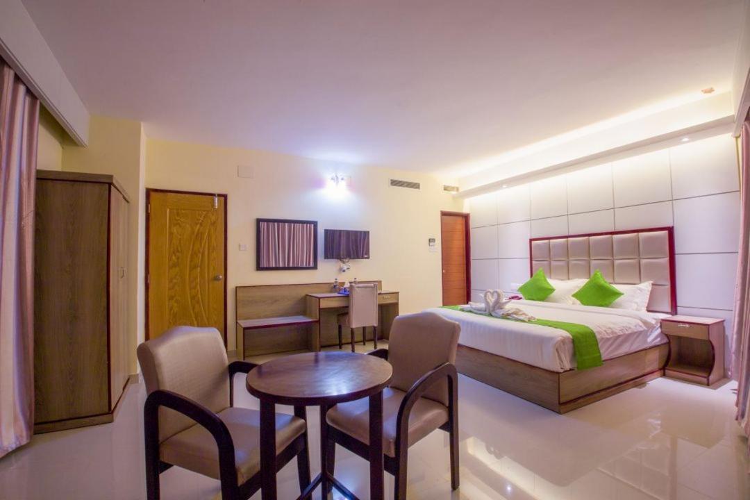 Hotel Mira Garden Sylhet Eksteriør bilde
